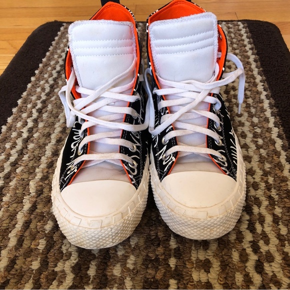 Mens High-Top converse Sneakers - Black and White - Picture 3 of 13